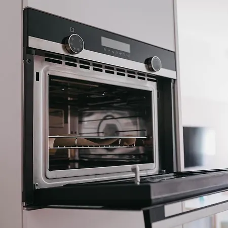 Maximilian Aparthotel 3*