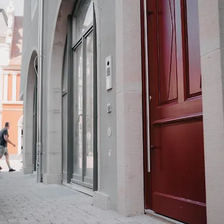 아파트호텔 Maximilian 3*